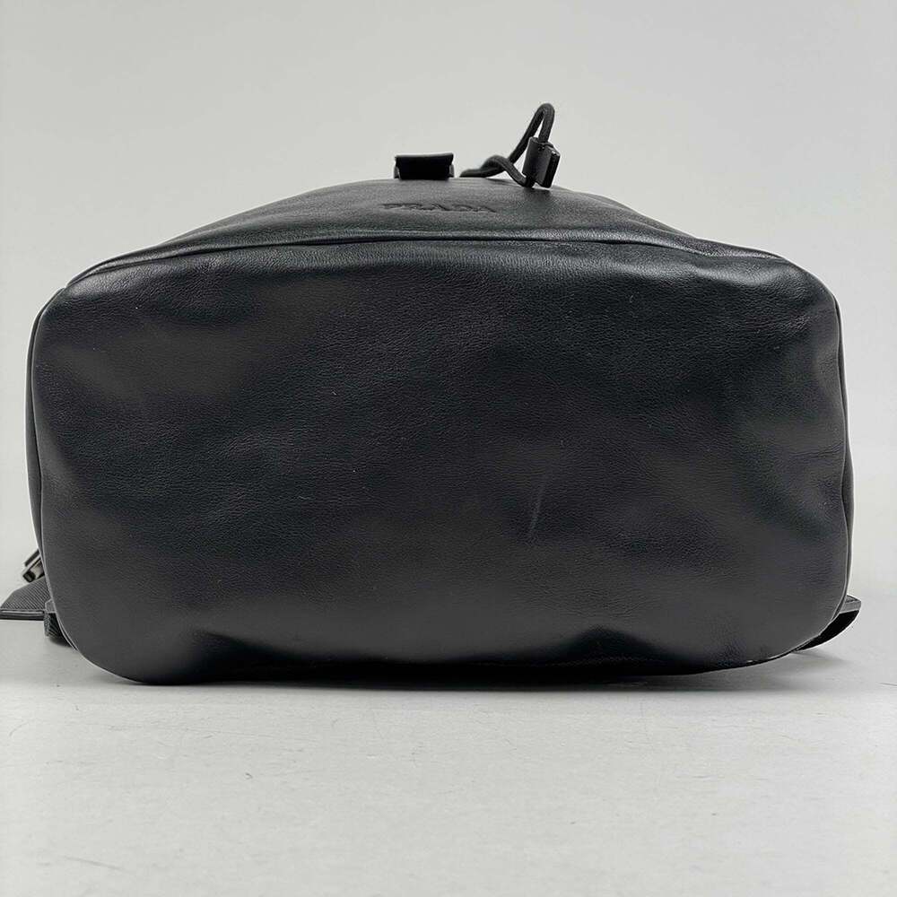 Prada PRADA Logo Backpack/Daypack Leather Backpack Nero (Black) B9462 Women's - Picture 3 of 9